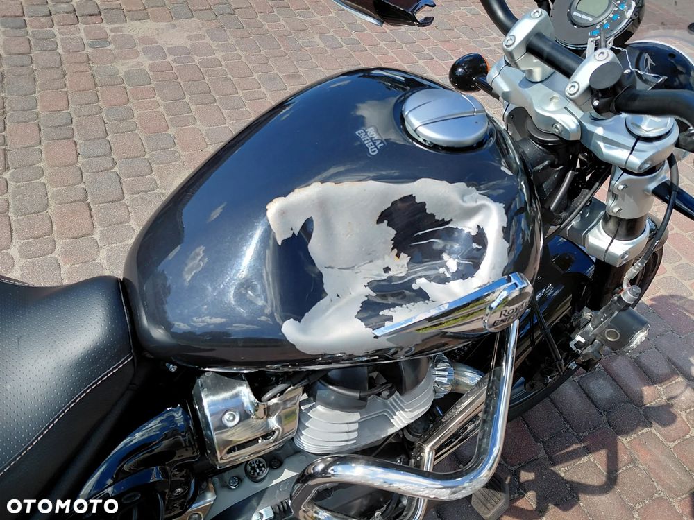 Royal Enfield Super Meteor - 10