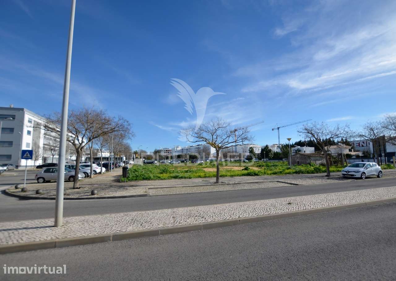 Terreno para construção 28 fogos em Loulé - Grande imagem: 3/10