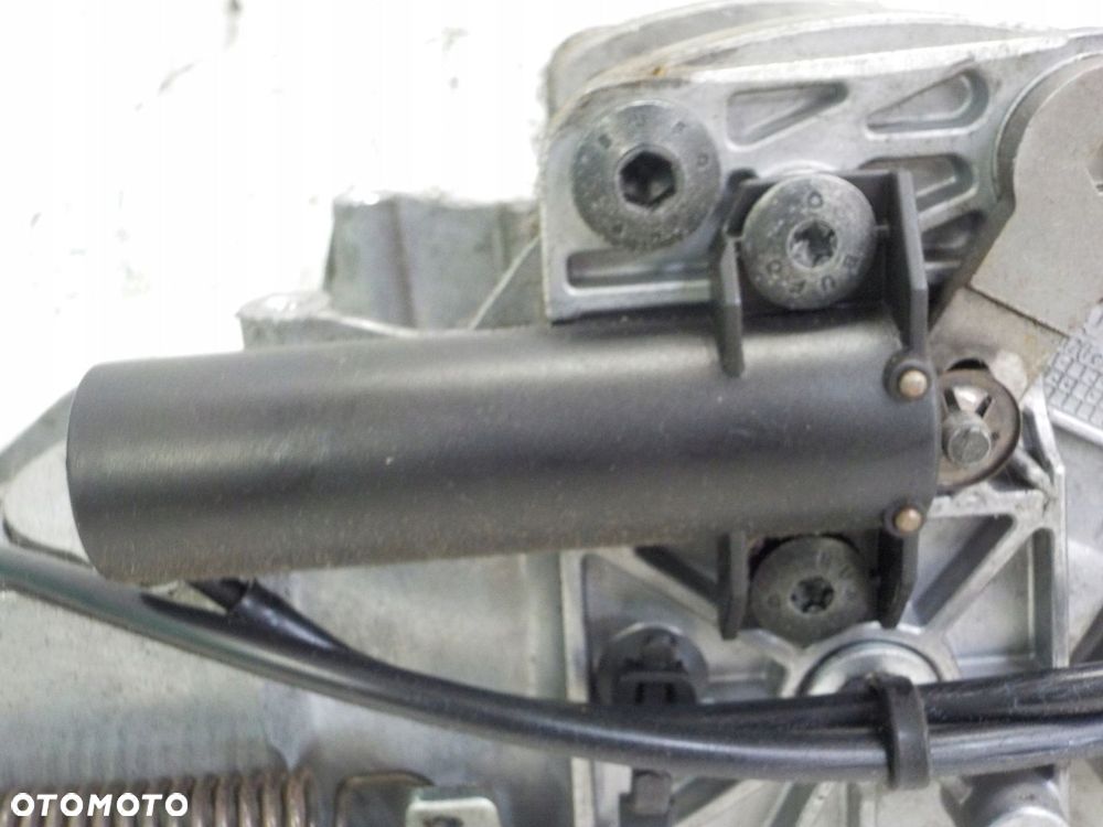 SCANIA SIŁOWNIK KOLUMNY KIEROWNICZEJ