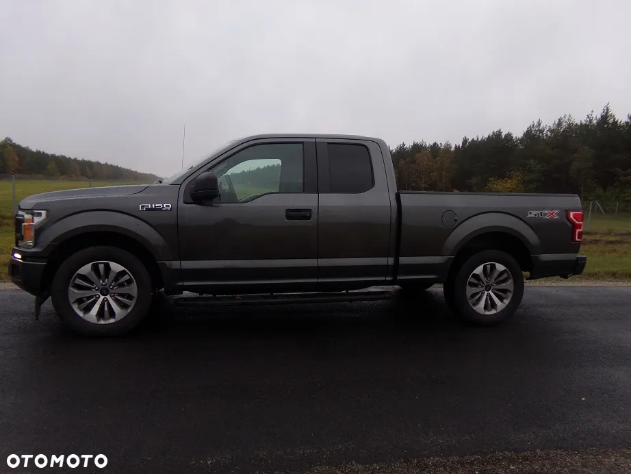 Ford F150 - 4