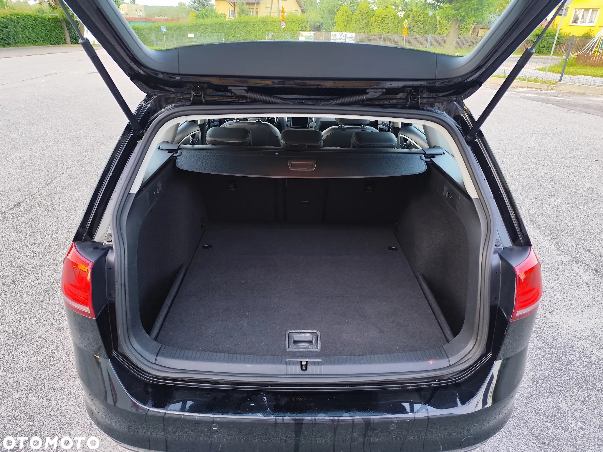 Volkswagen Golf - 23