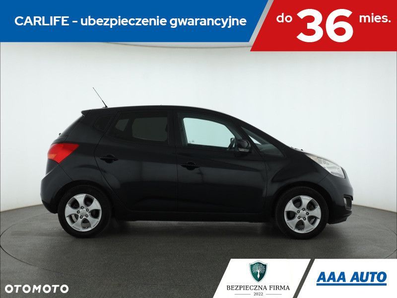 Kia Venga - 8
