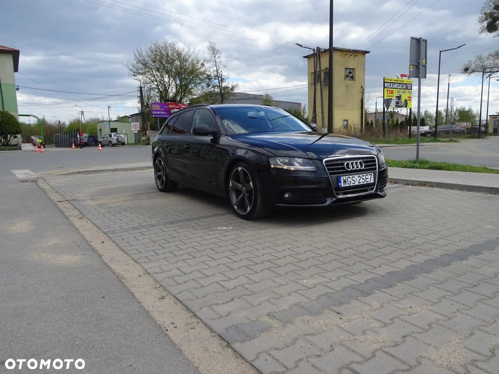 Audi A4 Avant - 4