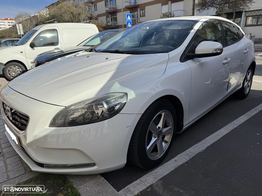 Volvo V40 1.6 D2 Momentum - 2