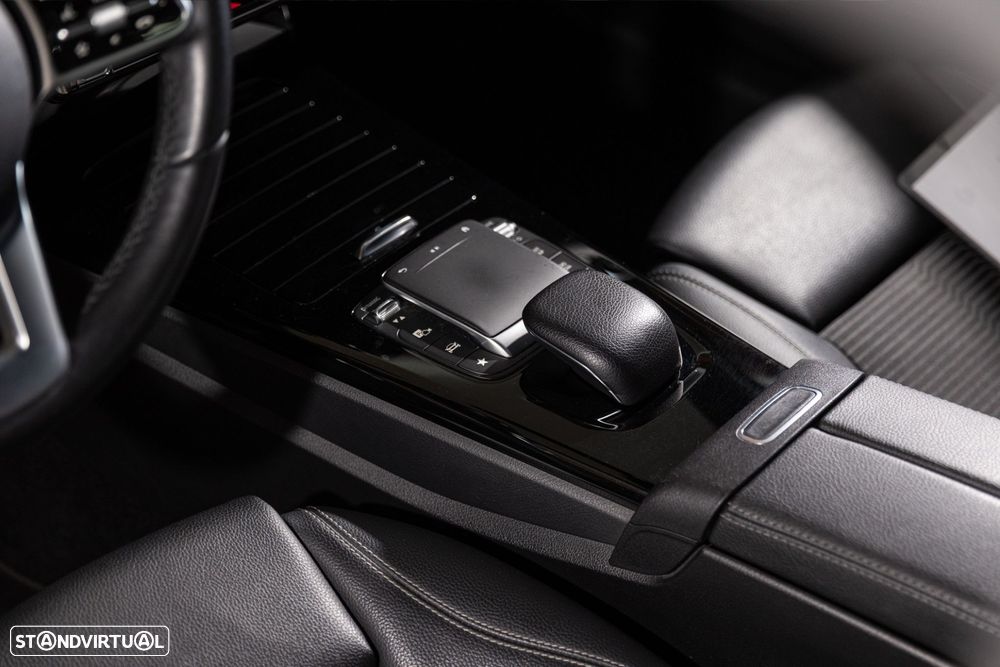 Mercedes-Benz A 180 d Progressive Aut. - 24