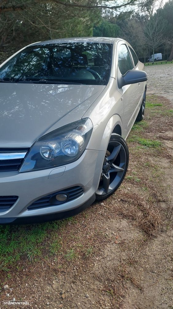 Opel Astra Coupe - 1