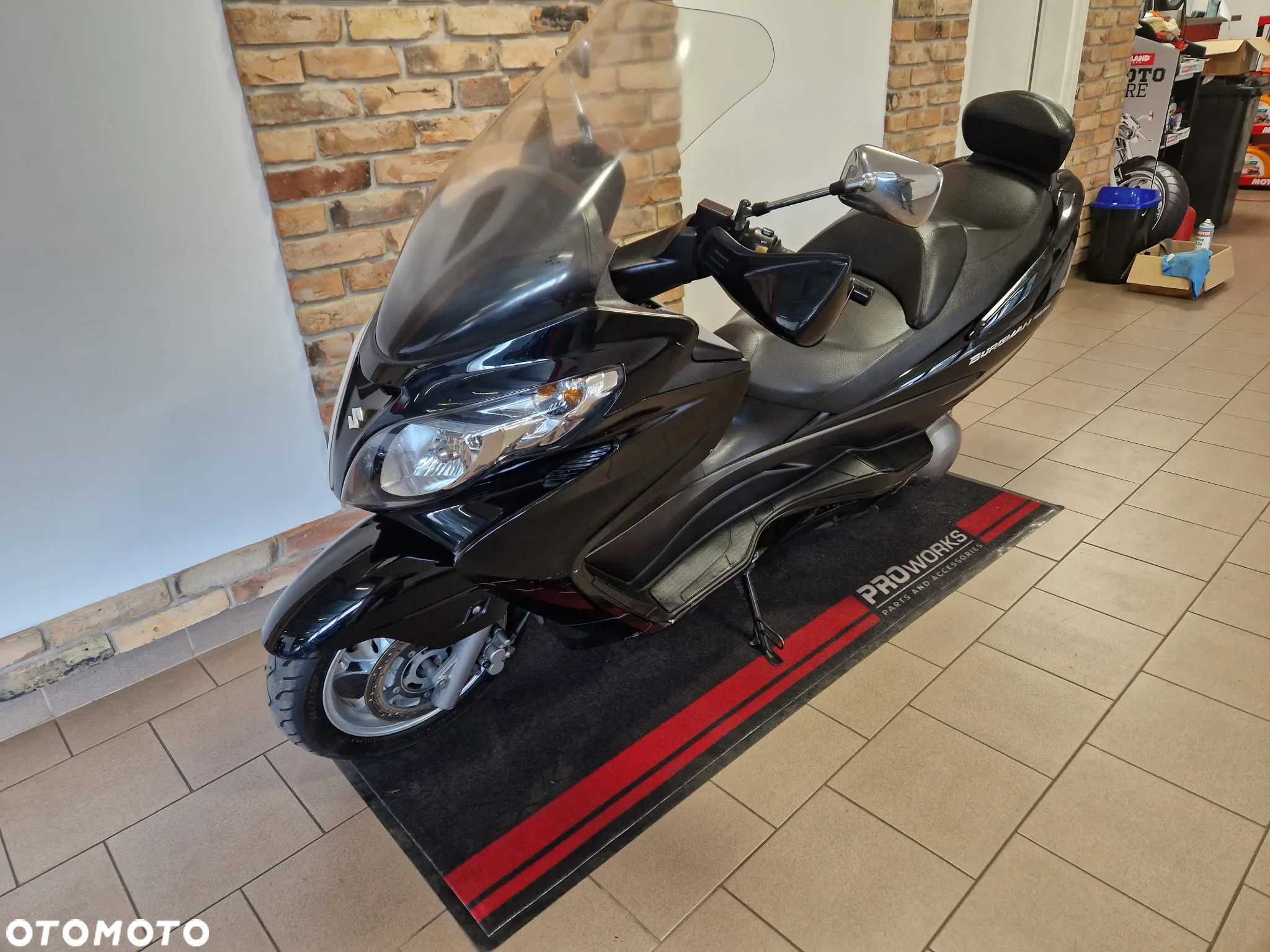 Suzuki Burgman - 3