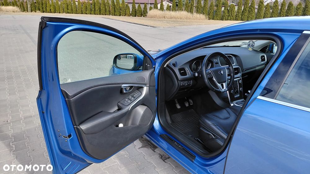 Volvo V40 D2 Momentum - 5