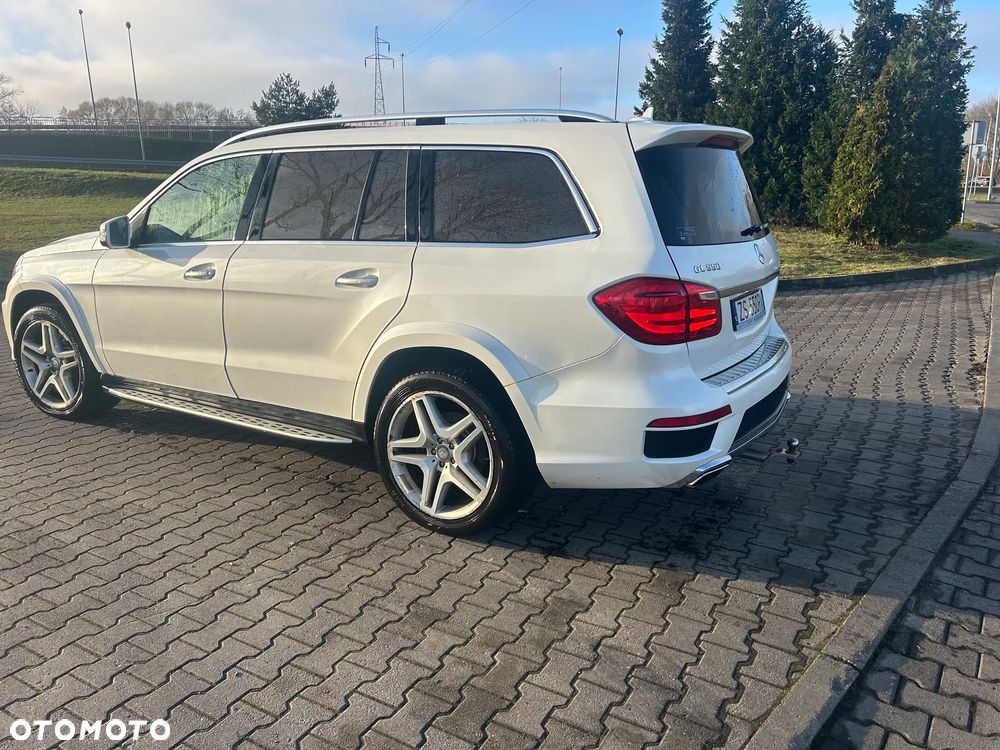 Mercedes-Benz GL - 7