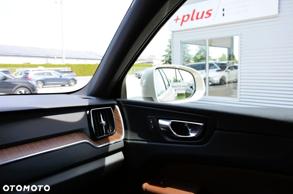 Volvo XC 60 - 20