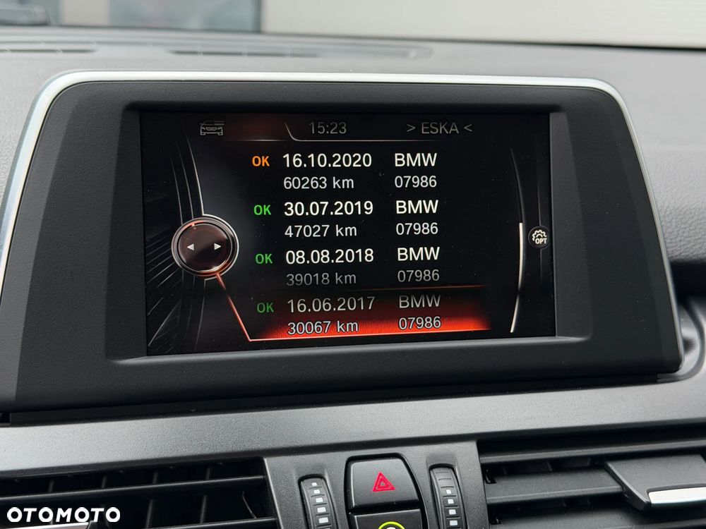 BMW Seria 2 218d Sport-Aut Advantage - 38