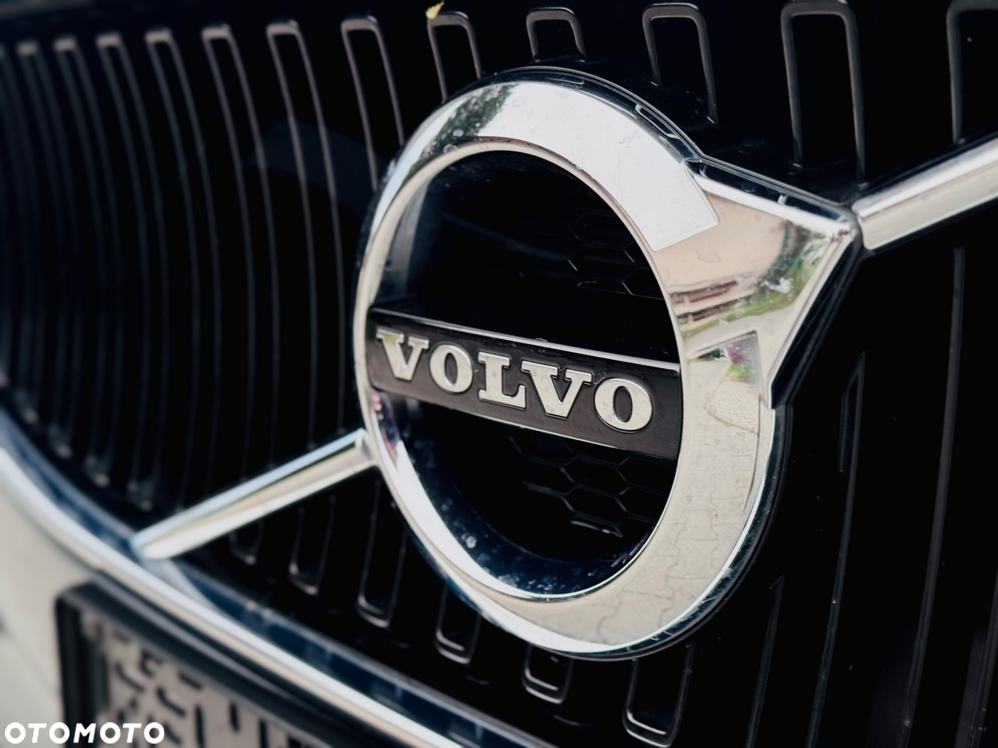 Volvo V90 D3 Geartronic Momentum Pro - 40