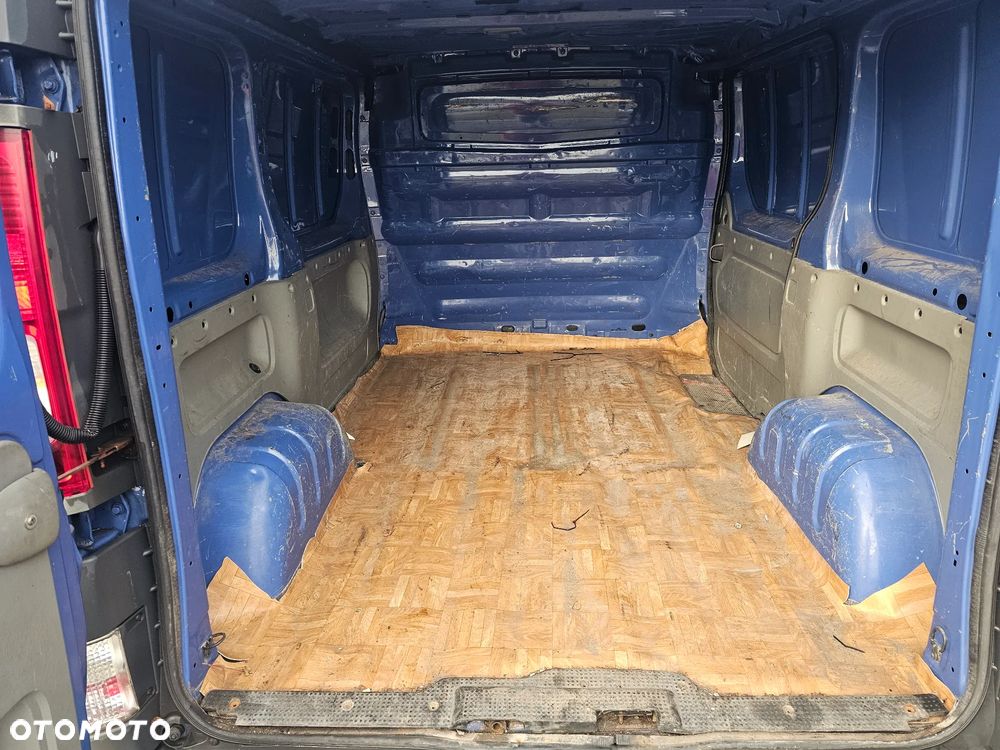 Opel VIVARO - 9