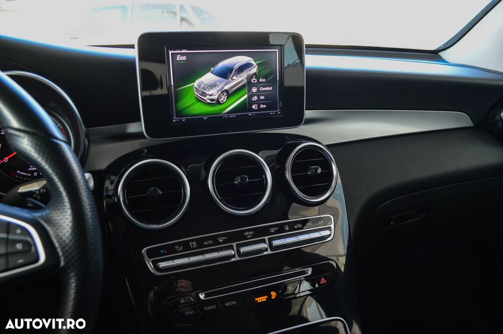 Mercedes-Benz GLC 350 e 4Matic 7G-TRONIC Exclusive - 24