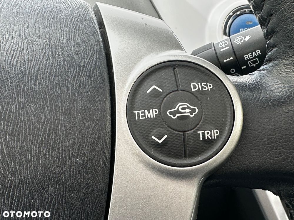 Toyota Prius+ 1.8 HSD Prestige - 35