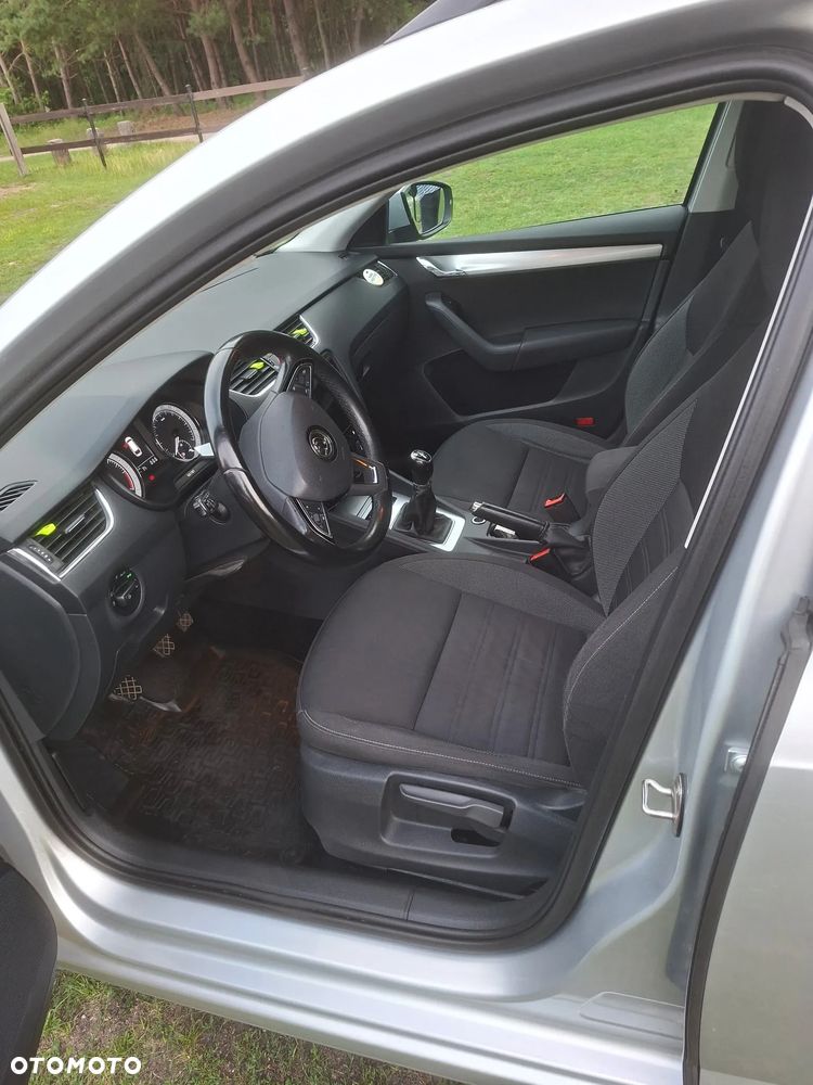 Skoda Octavia 1.6 TDI Ambition - 12