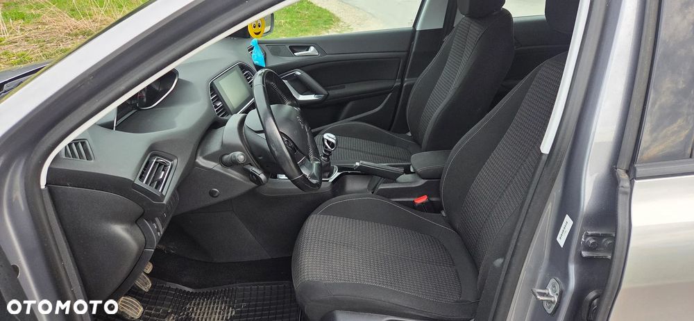 Peugeot 308 e-HDi FAP 115 Stop&Start Business Line Niveau 2 - 14