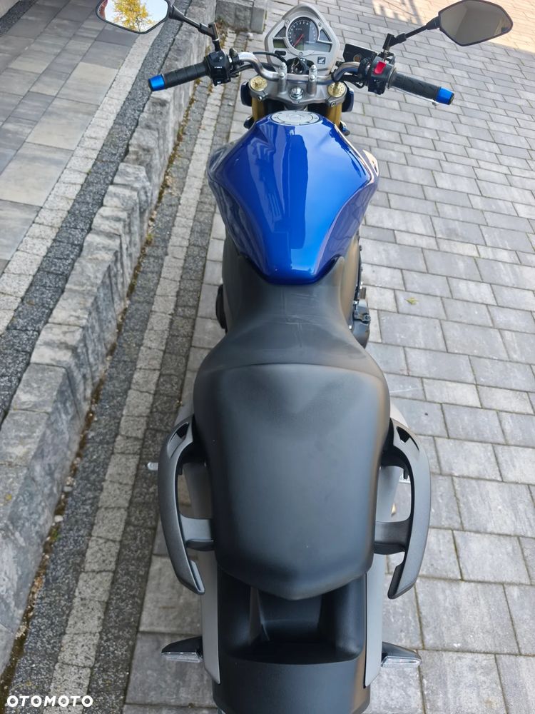 Honda Hornet - 10