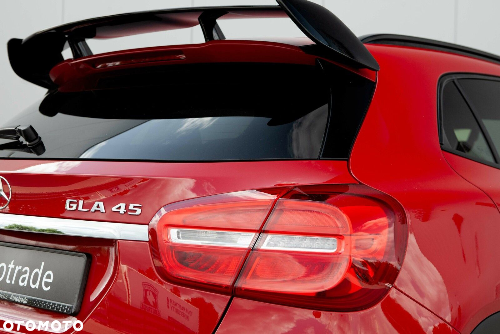Mercedes-Benz GLA 45 AMG 4-Matic - 18