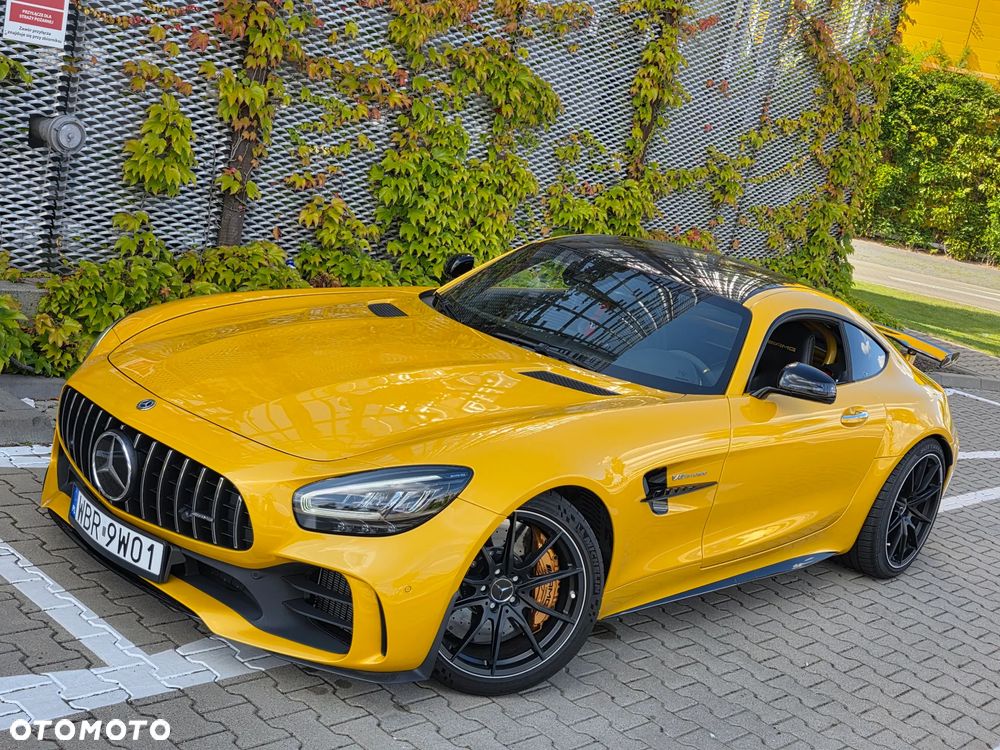 Mercedes-Benz AMG GT R - 13