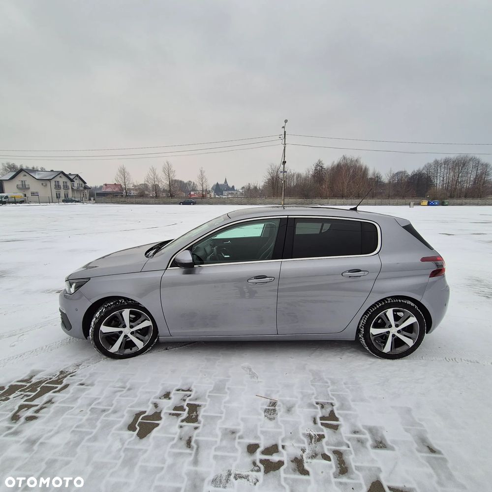 Peugeot 308 1.2 PureTech Allure S&S - 5