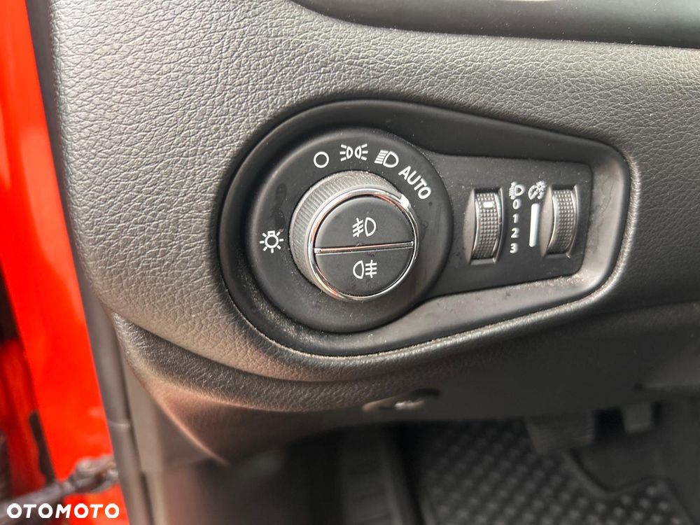 Jeep Renegade 1.3 GSE T4 Turbo PHEV 4xe Trailhawk S&S - 39