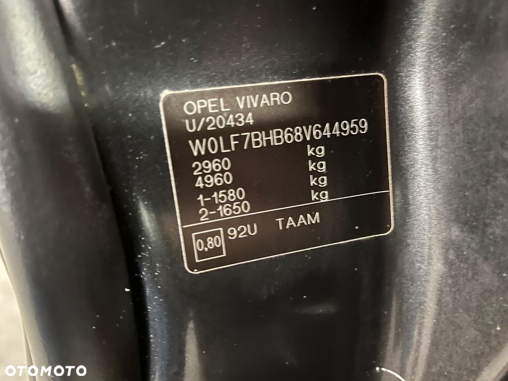 Opel Vivaro - 25