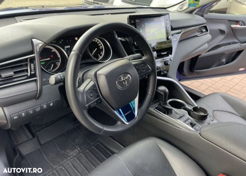 Toyota Camry 2.5 Business - 9