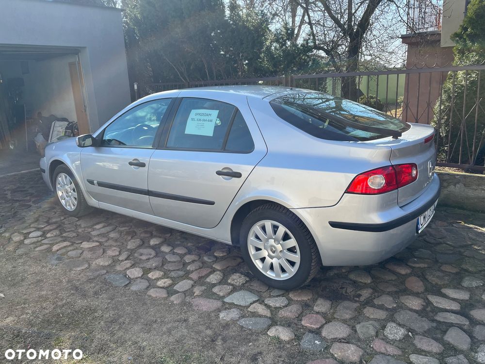 Renault Laguna 2.0 Authentique - 3