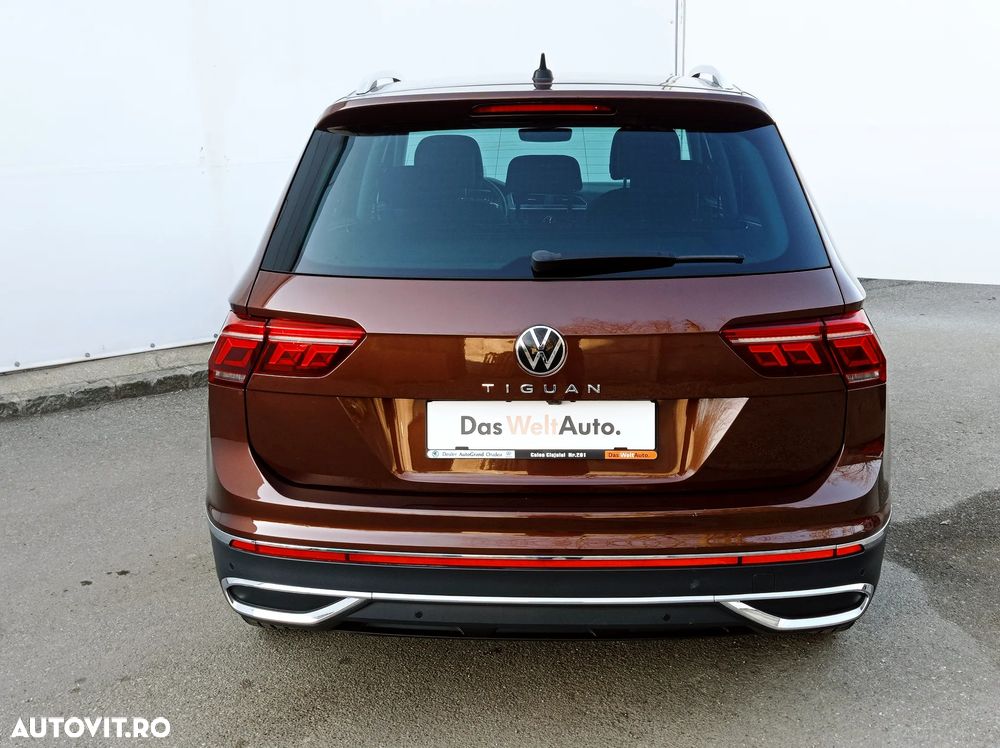 Volkswagen Tiguan 2.0 TDI 4Mot DSG Elegance - 9