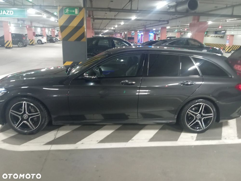 Mercedes-Benz Klasa C 220 d 9G-TRONIC AMG Line - 3