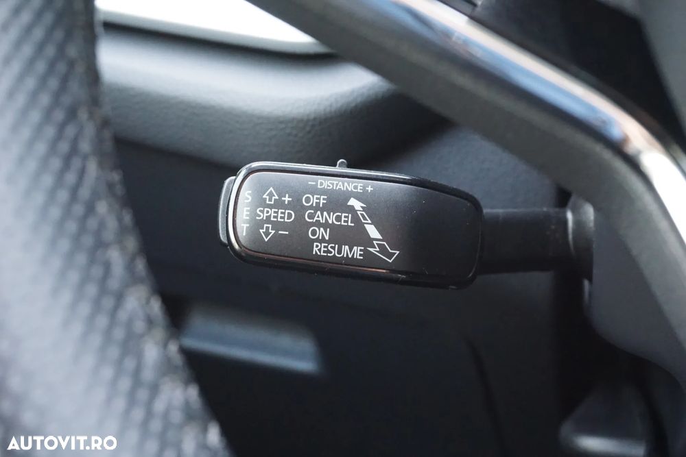 Skoda Octavia 2.0 TDI DSG Style - 24