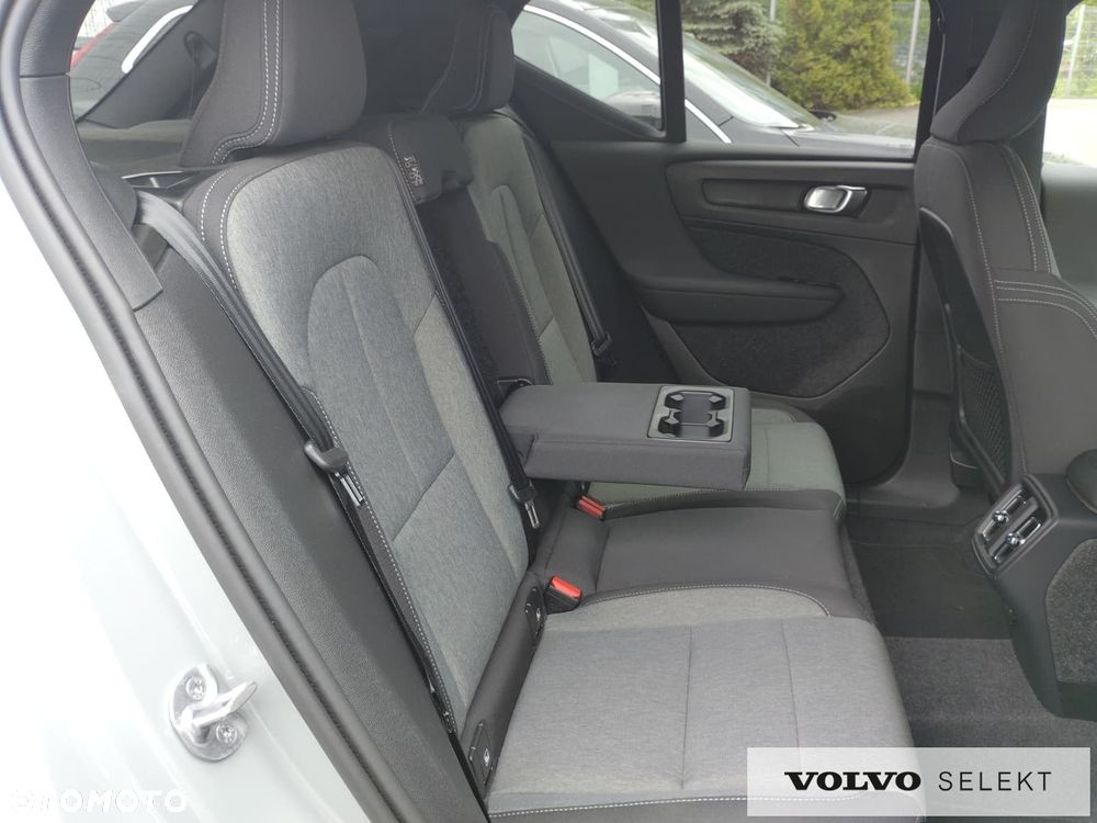 Volvo XC 40 - 16