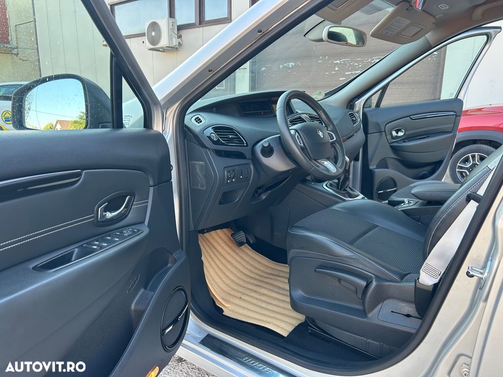 Renault Scenic - 23
