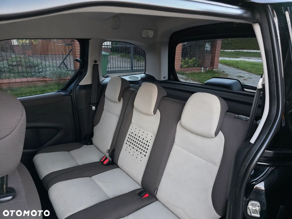 Citroën Berlingo Multispace HDi 115 FAP Exclusive - 32