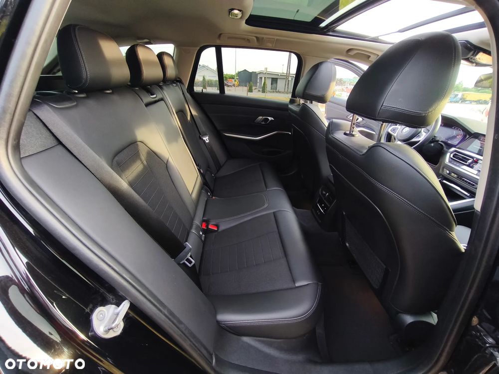 BMW Seria 3 - 14