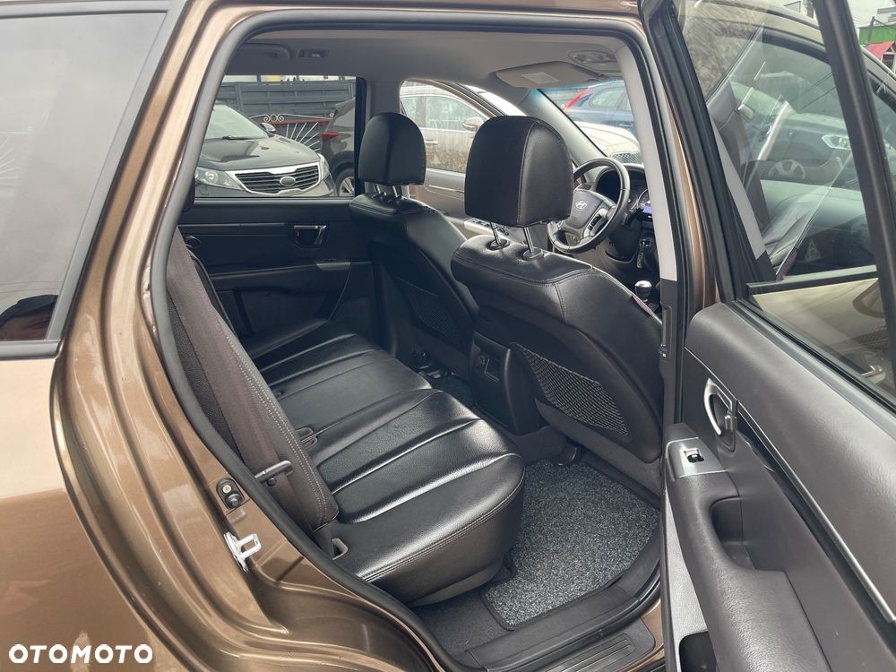 Hyundai Santa Fe 2.0 CRDi Premium - 10