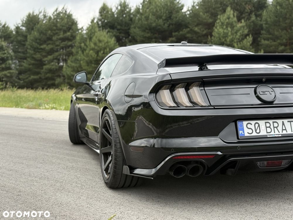 Ford Mustang - 7