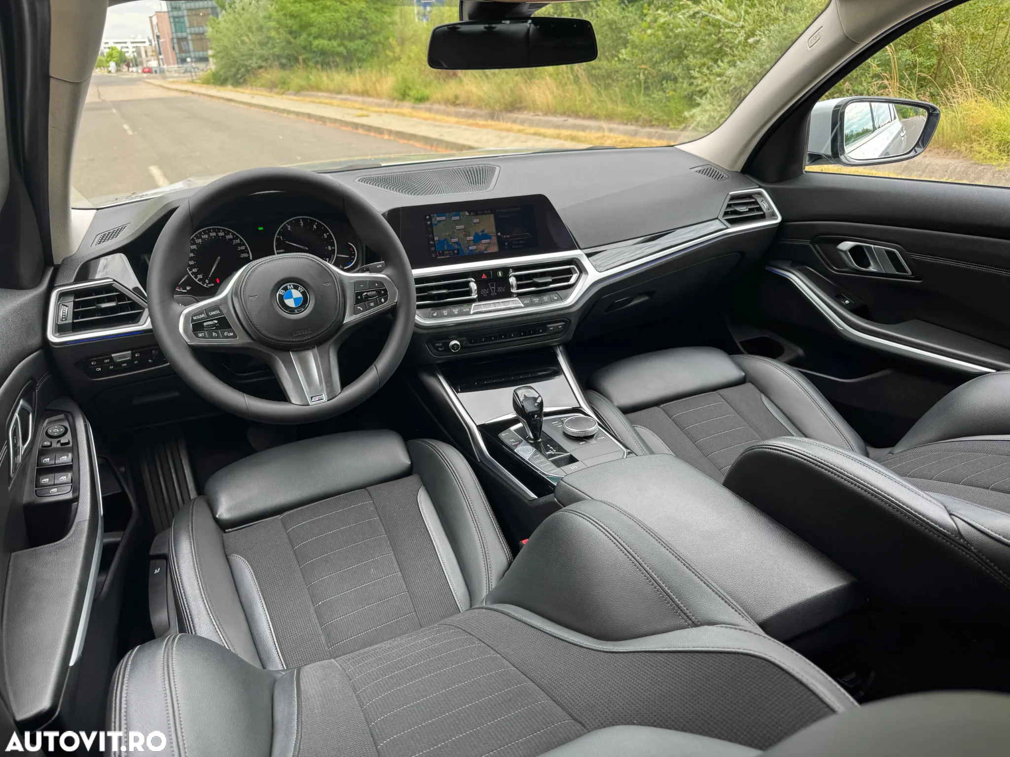 BMW Seria 3 320i Aut. Sport Line - 8