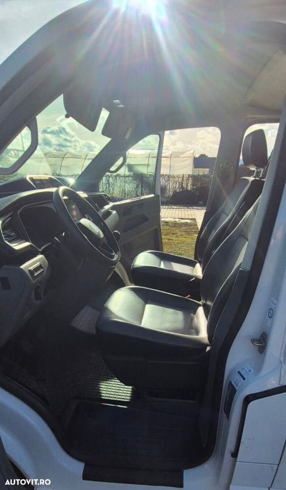 Volkswagen Transporter - 17