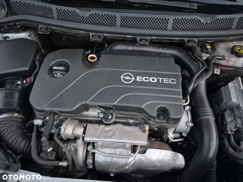 Opel Astra 1.4 Turbo Innovation - 7