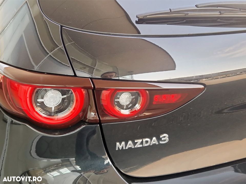 Mazda 3 - 11