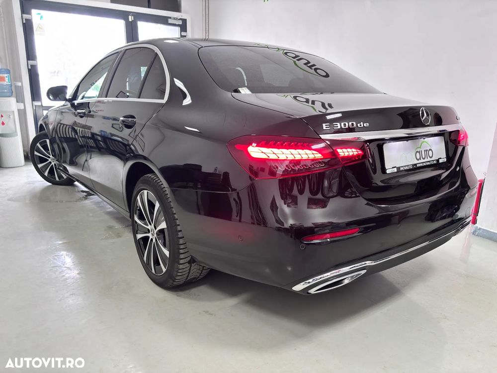 Mercedes-Benz E 300 de 4Matic 9G-TRONIC Avantgarde - 5