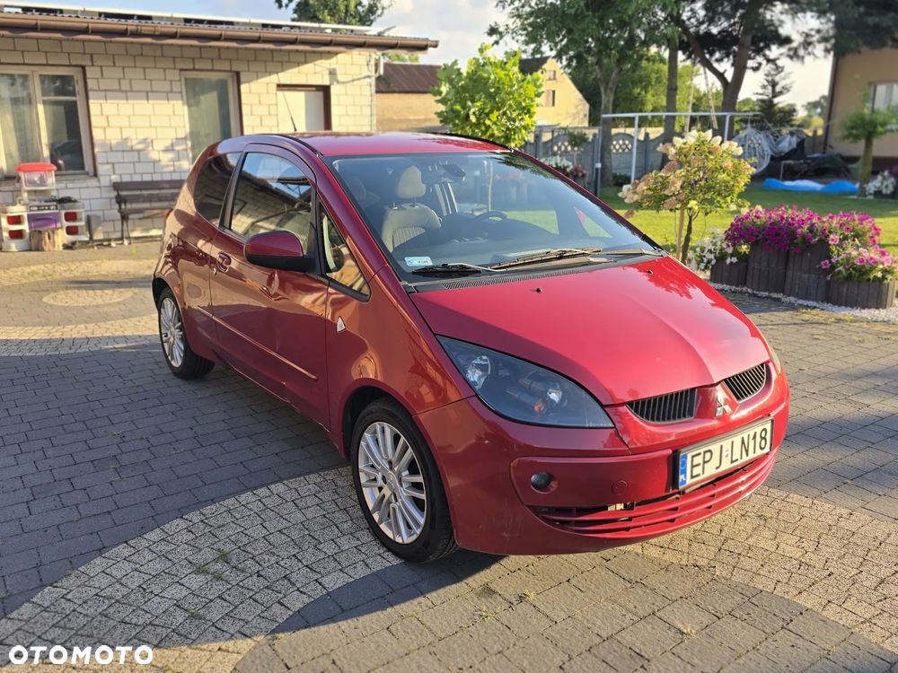 Mitsubishi Colt - 2