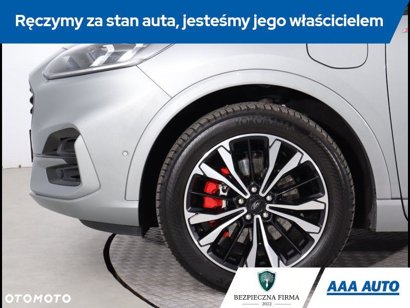 Ford Kuga - 16