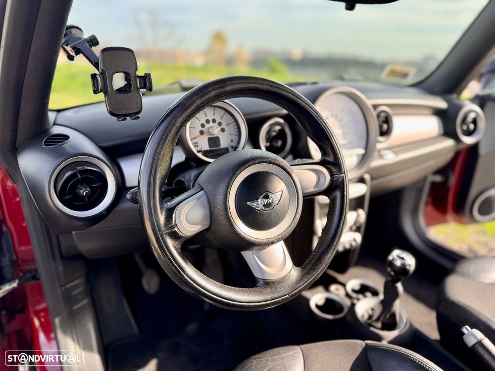 MINI 3 Portas Cooper D - 27