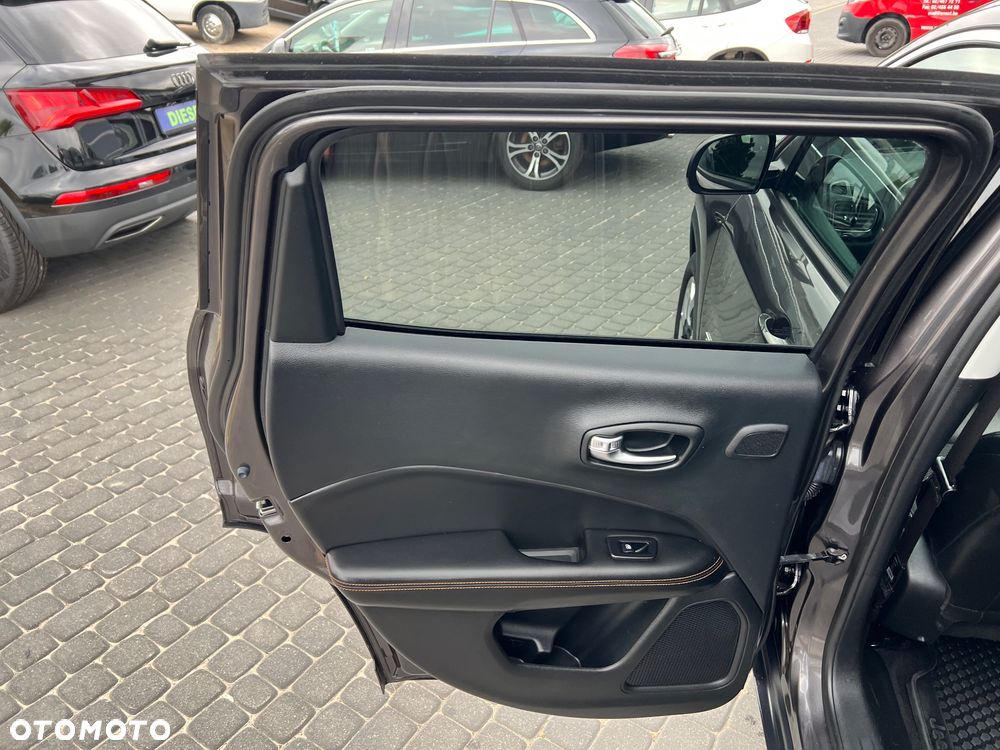 Jeep Compass 1.4 TMair Longitude FWD S&S - 22
