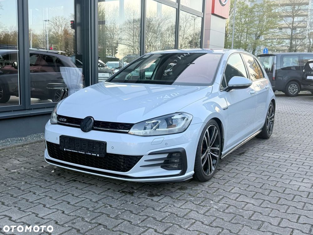 Volkswagen Golf 2.0 TDI BMT GTD DSG - 1