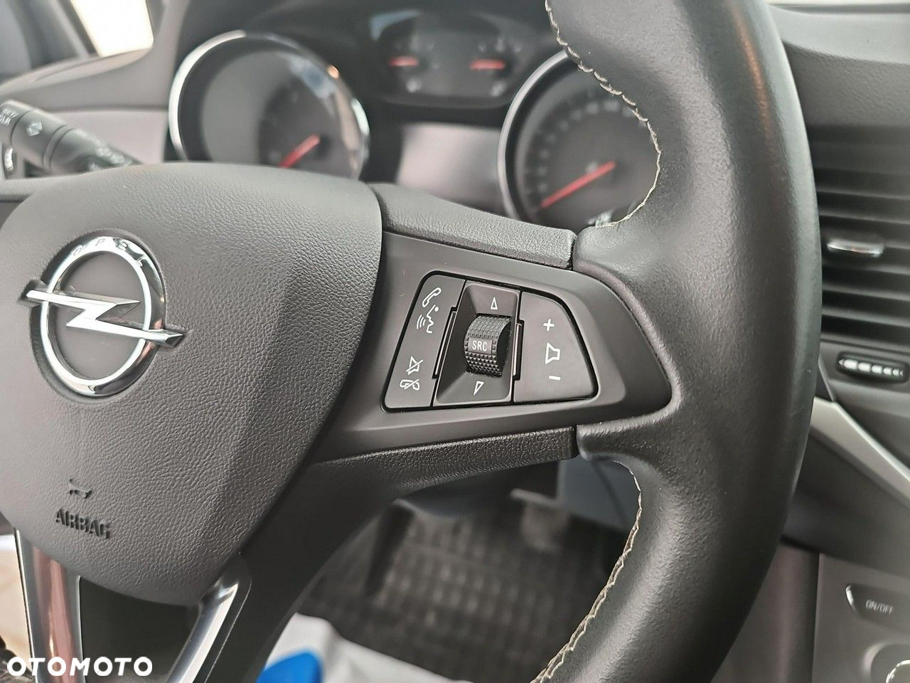 Opel Astra - 22