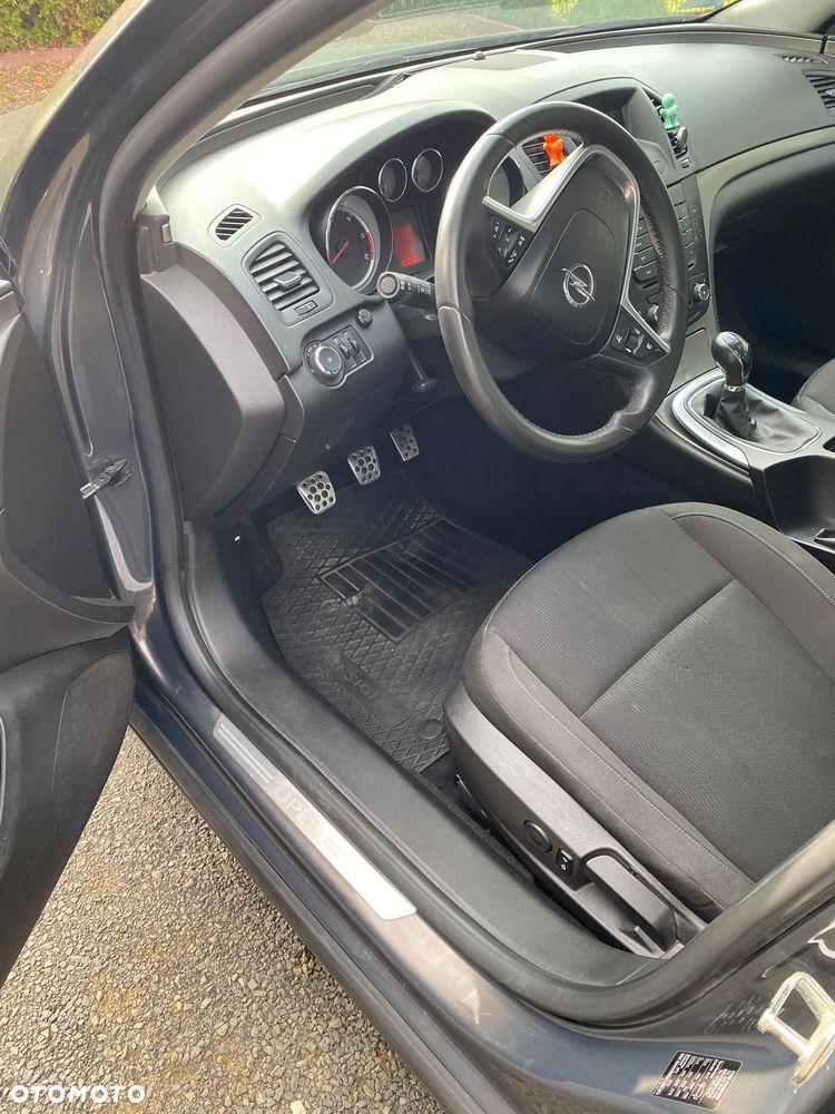 Opel Insignia 2.0 CDTI Edition - 10